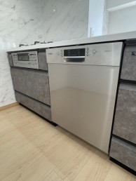 爽やかな風を感じる開放的なダイニングキッチンに 世田谷区K様邸 爽やかな風を感じる開放的なダイニングキッチンに 世田谷区K様邸